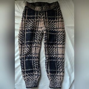 Skims Cozy Plaid Joggers